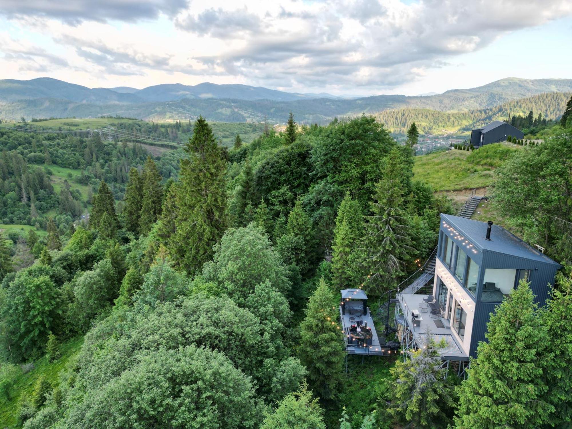 Forest Hub 斯拉夫西克 外观 照片