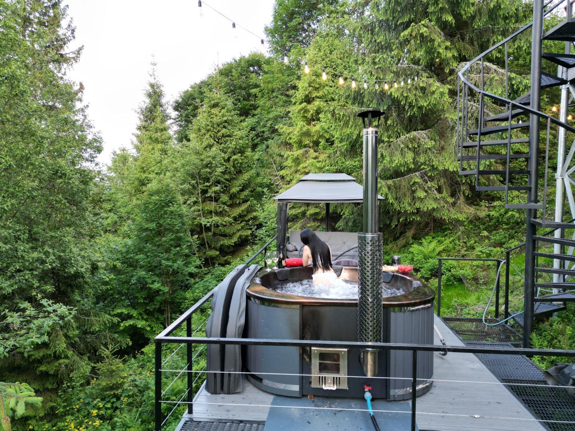 Forest Hub 斯拉夫西克 外观 照片